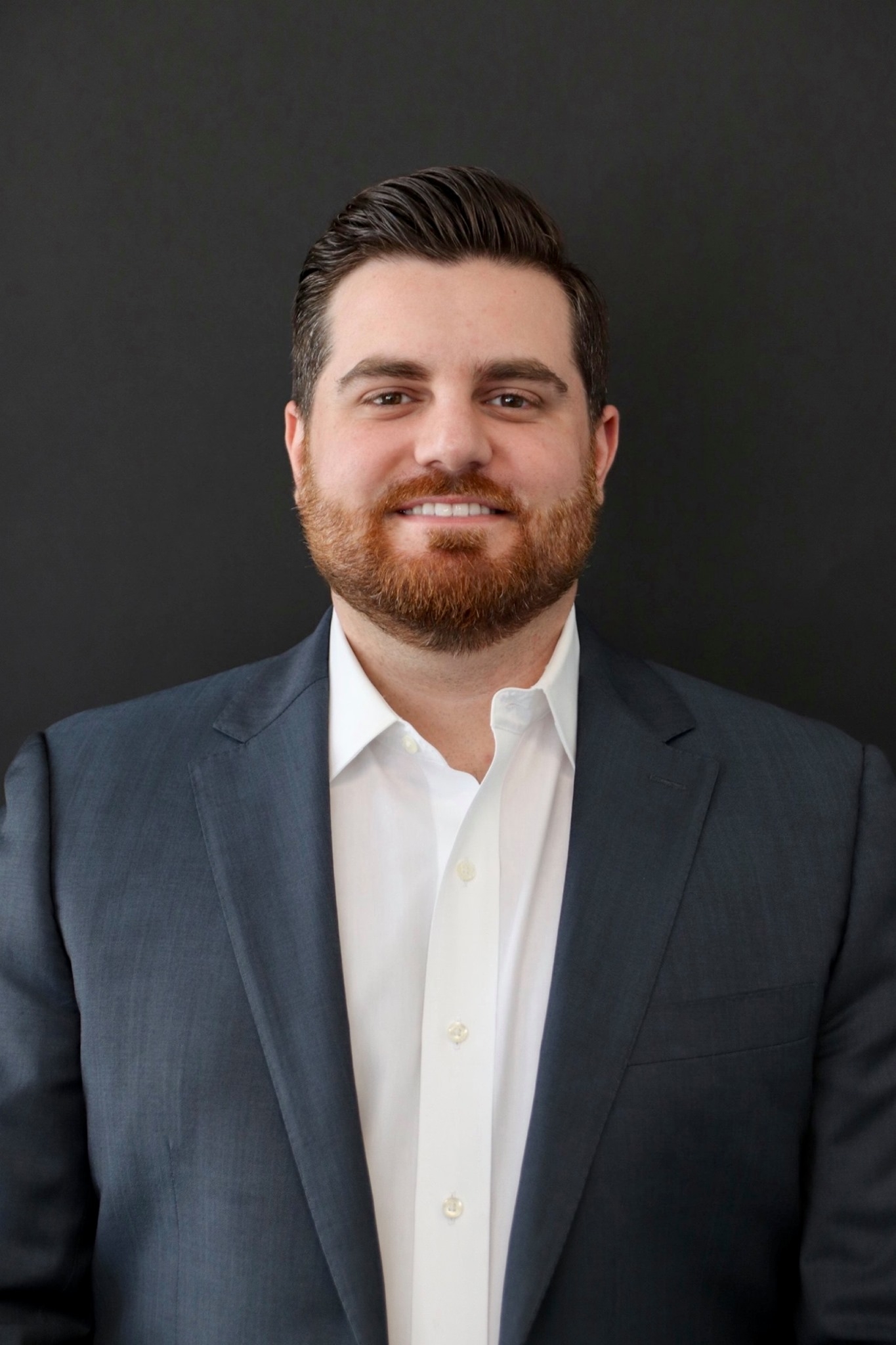 Professional photo of Costi Hinn